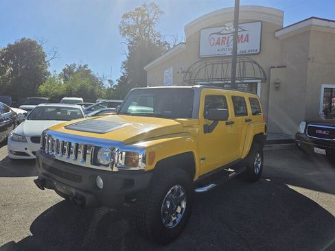 Used 2007 HUMMER H3 image 1