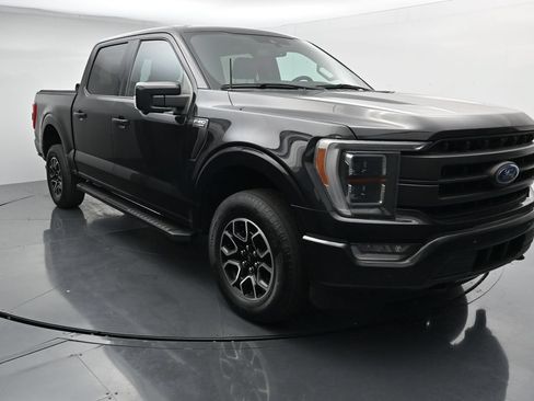Used 2022 Ford F150 Lariat w/ Equipment Group 502A High AWD/4WD image 2