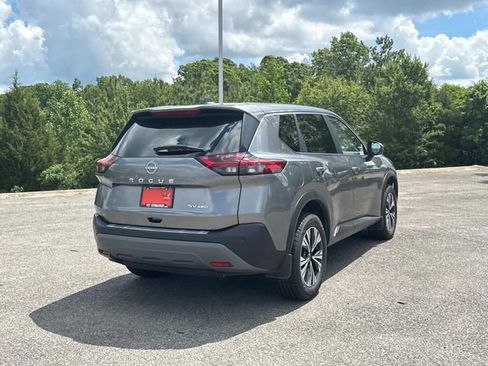 Certified 2023 Nissan Rogue SV AWD/4WD image 5