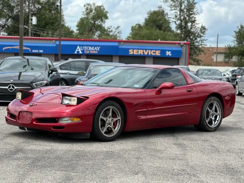 Used 2002 Chevrolet Corvette Coupe w/ Preferred Equipment Group2 RWD image 31