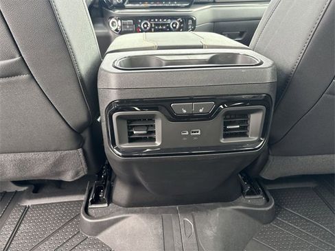 New 2026 Chevrolet Silverado 2500 ZR2 image 22