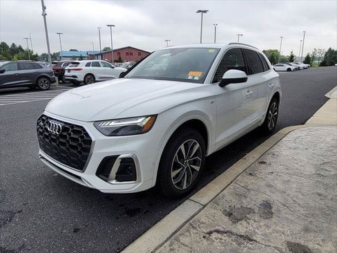 Certified 2024 Audi Q5 2.0T Prestige AWD/4WD image 9