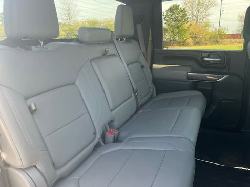 Used 2022 Chevrolet Silverado 3500 LTZ w/ Gooseneck/5TH Wheel Package image 32