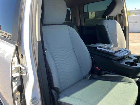 Used 2019 RAM 2500 Big Horn image 30