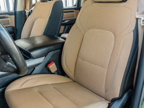 Used 2020 RAM 1500 Big Horn AWD/4WD image 19