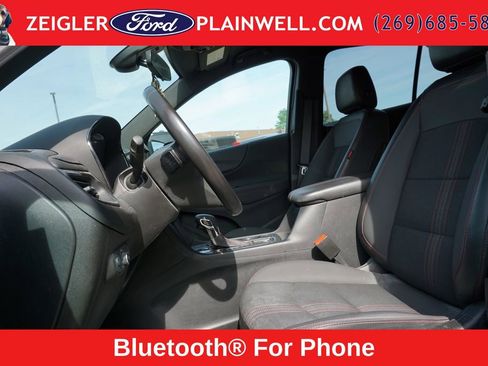 Used 2022 Chevrolet Equinox RS w/ LPO, Floor Liner Package FWD image 6
