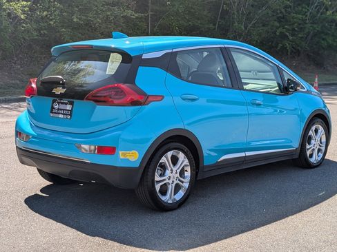 Used 2021 Chevrolet Bolt LT image 8
