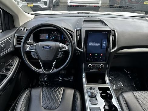 Used 2023 Ford Edge Titanium AWD/4WD image 13