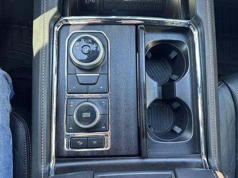 Used 2022 Ford Expedition Max Platinum image 36