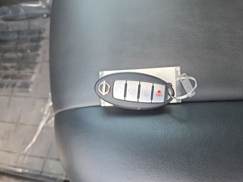 Used 2024 Nissan Murano SV FWD image 28