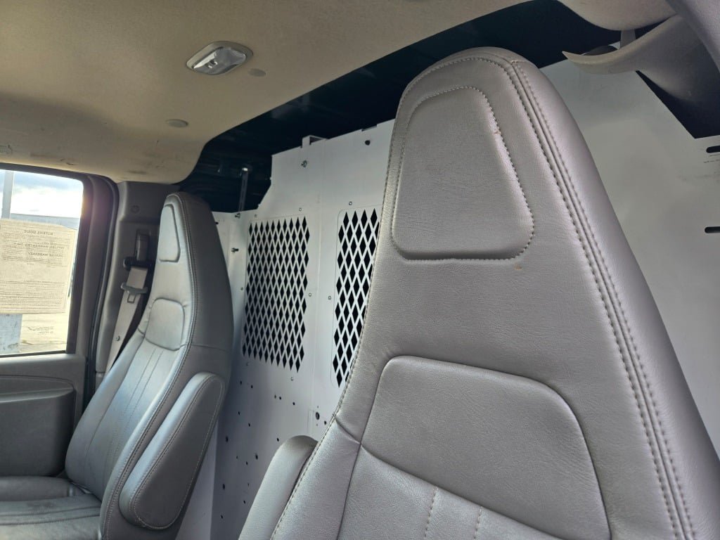 Certified 2023 Chevrolet Express 3500 w/ Driver Convenience Package RWD image 18