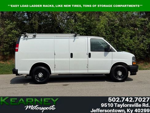 Used 2020 Chevrolet Express 2500 w/ Driver Convenience Package image 4
