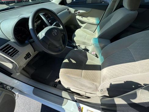 Used 2009 Toyota Corolla LE image 14