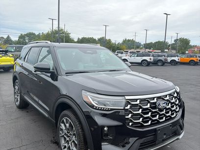 New 2027 Ford Explorer Platinum w/ 3.0L Ultimate Package