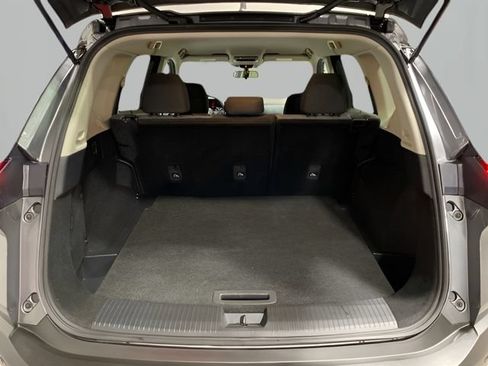 Used 2021 Nissan Rogue SV AWD/4WD image 25
