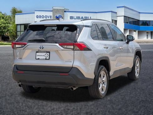 Used 2023 Toyota RAV4 LE AWD/4WD image 6