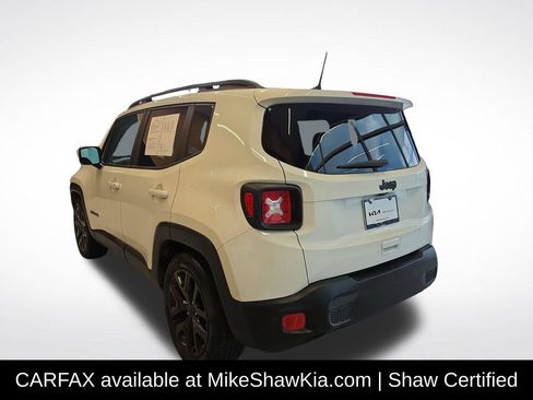 Used 2018 Jeep Renegade Altitude FWD image 4