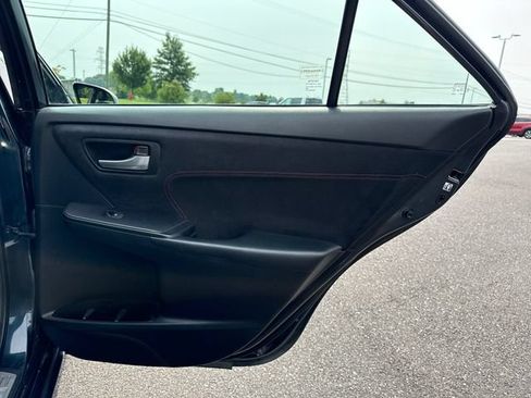 Used 2015 Toyota Camry XSE w/ Moonroof Package FWD image 16