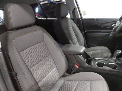 Used 2018 Chevrolet Equinox LT image 21