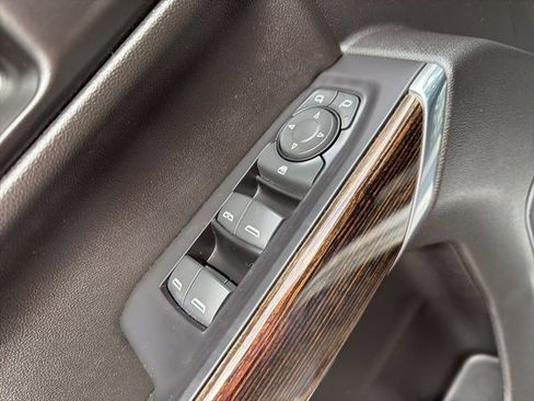 Used 2021 GMC Sierra 1500 SLE w/ X31 Off-Road Package image 19
