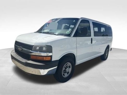 Used 2013 Chevrolet Express 3500 LT w/ LT Preferred Equipment Group RWD image 4