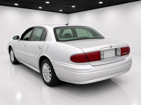 Used 2005 Buick Le Sabre Custom w/ Wheel And Sound Package FWD image 3