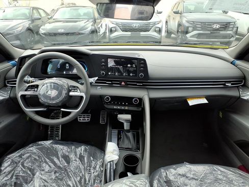 New 2026 Hyundai Elantra Sport image 10