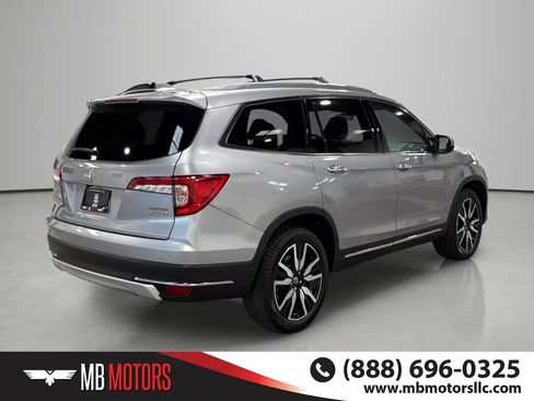 Used 2022 Honda Pilot Touring image 4