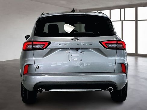 Used 2024 Ford Escape ST-Line w/ Cold Weather Package image 5