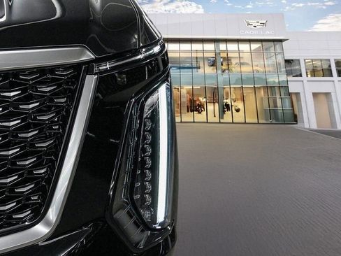 New 2026 Cadillac Escalade Luxury image 21