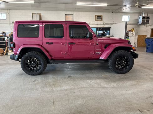 Used 2021 Jeep Wrangler Unlimited Sahara w/ Cold Weather Group image 80