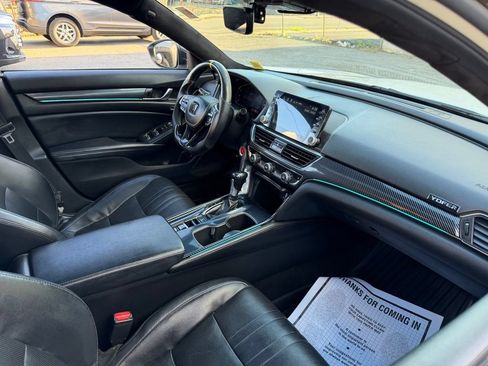 Used 2018 Honda Accord EX-L image 10