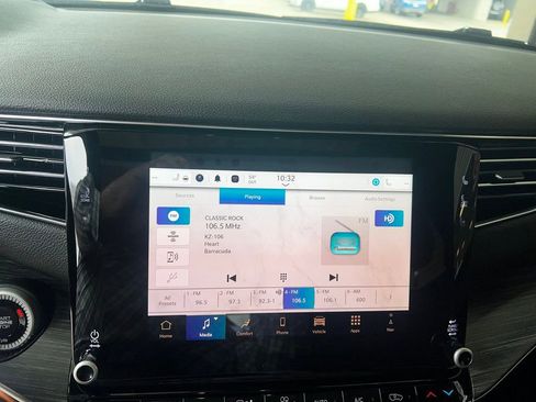 New 2024 Jeep Wagoneer Series II w/ Convenience Group I image 7