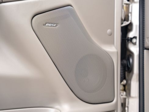 Used 2005 Chevrolet Silverado 3500 LT w/ Heavy-Duty Power Package image 38