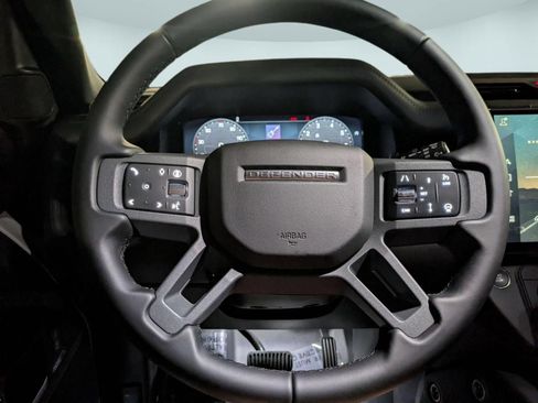 New 2026 Land Rover Defender 110 X-Dynamic SE AWD/4WD image 31