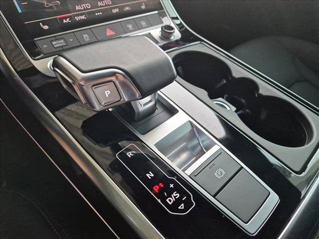 Used 2026 Audi Q7 2.0T Premium AWD/4WD image 12