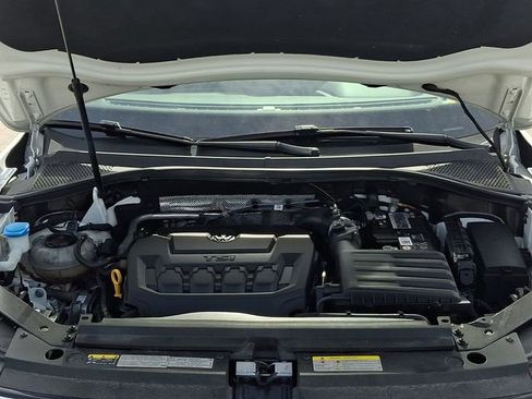 Used 2022 Volkswagen Tiguan SE w/ Panoramic Sunroof Package image 29