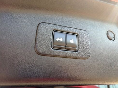 Certified 2022 Nissan Armada Platinum w/ Captain's Chairs Package image 7