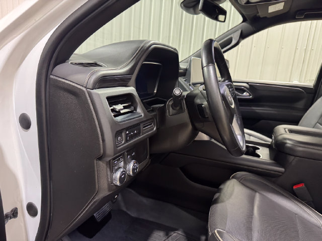 Used 2023 GMC Yukon XL SLT AWD/4WD image 11