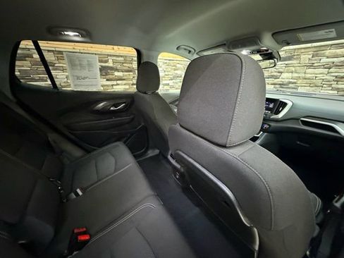 Used 2022 GMC Terrain SLE w/ Driver Convenience Package image 29
