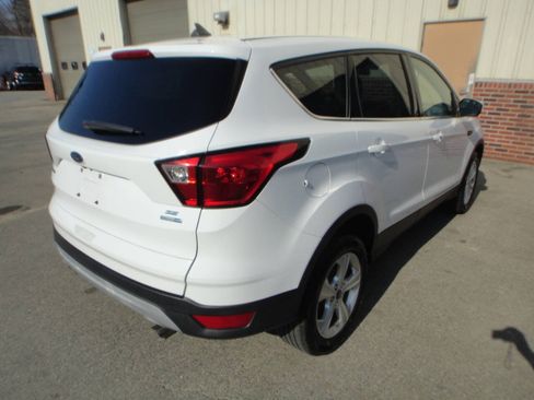 Used 2019 Ford Escape SE AWD/4WD image 6