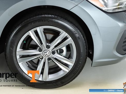 Certified 2023 Volkswagen Jetta SE FWD image 14