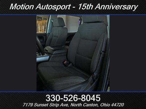 Used 2017 Chevrolet Silverado 1500 LT w/ LPO, Black Pack AWD/4WD image 31