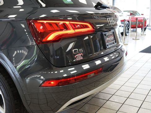 Used 2018 Audi Q5 2.0T Premium Plus w/ Premium Plus Package AWD/4WD image 16