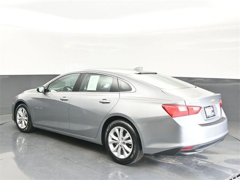 Used 2023 Chevrolet Malibu LT image 3