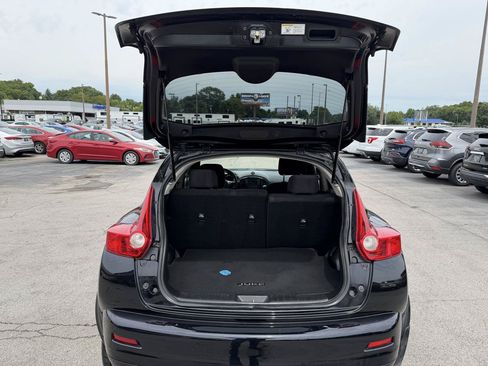 Used 2014 Nissan Juke SV w/ Navigation Package FWD image 11