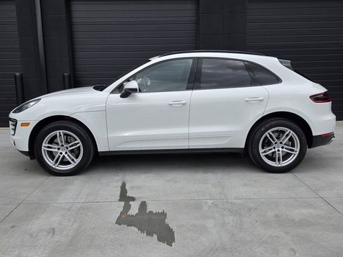 Used 2018 Porsche Macan image 2
