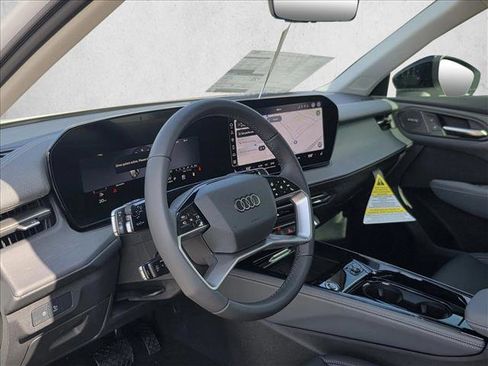 New 2026 Audi Q3 quattro 2.0T image 13