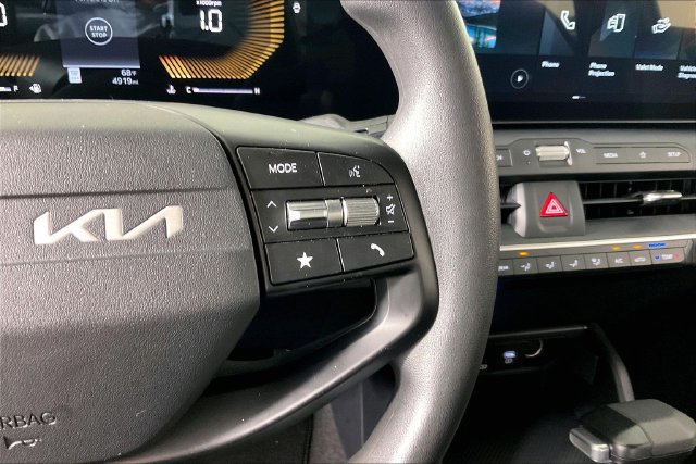 Certified 2026 Kia K4 FWD image 11