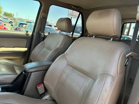 Used 2002 Toyota 4Runner Limited RWD image 16